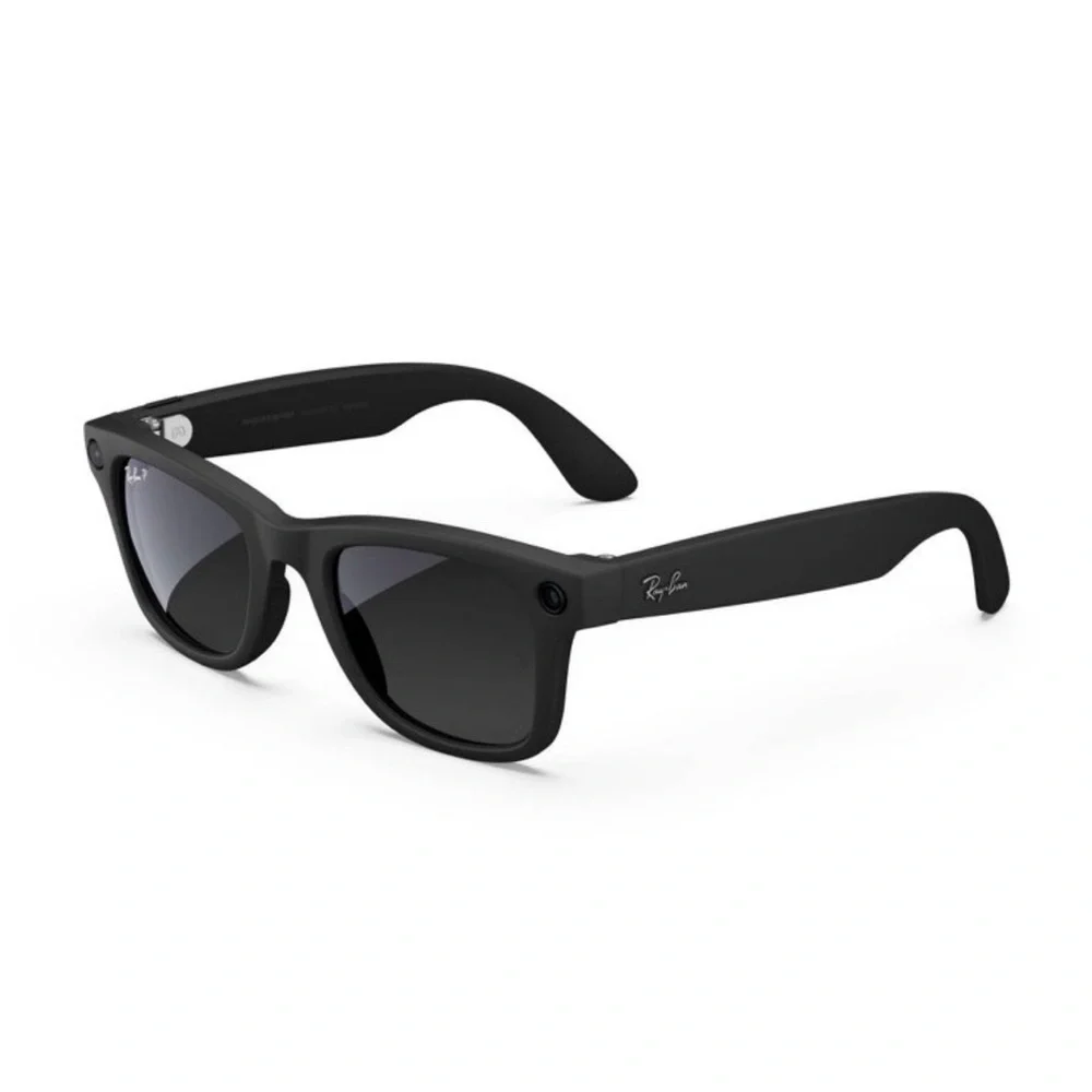 Ray-Ban Classic Black Shades